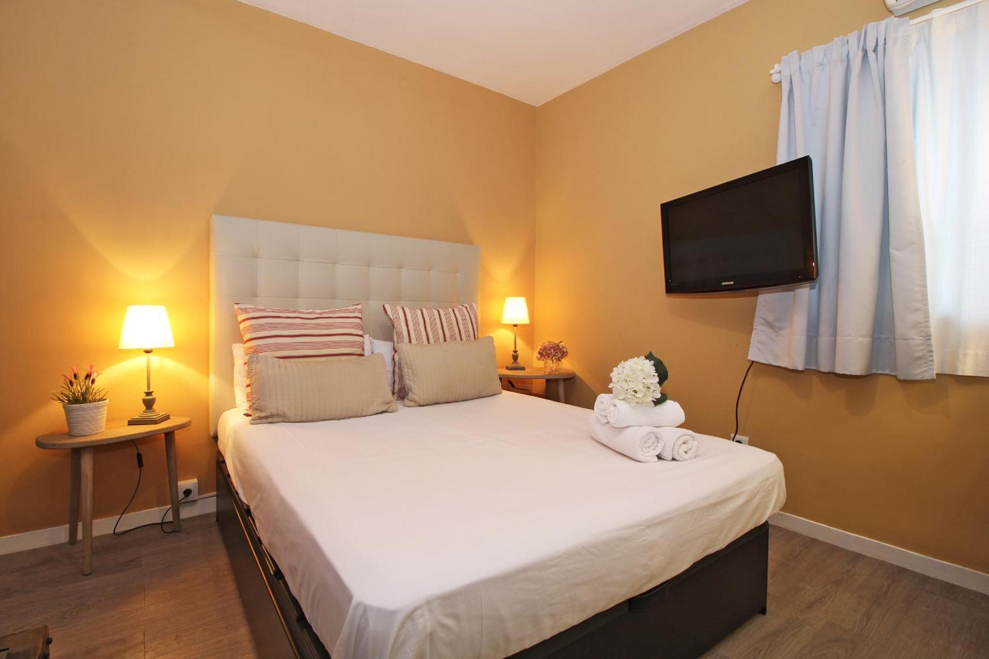 Del Parque Flats Suite Malagueta Malaga Bagian luar foto